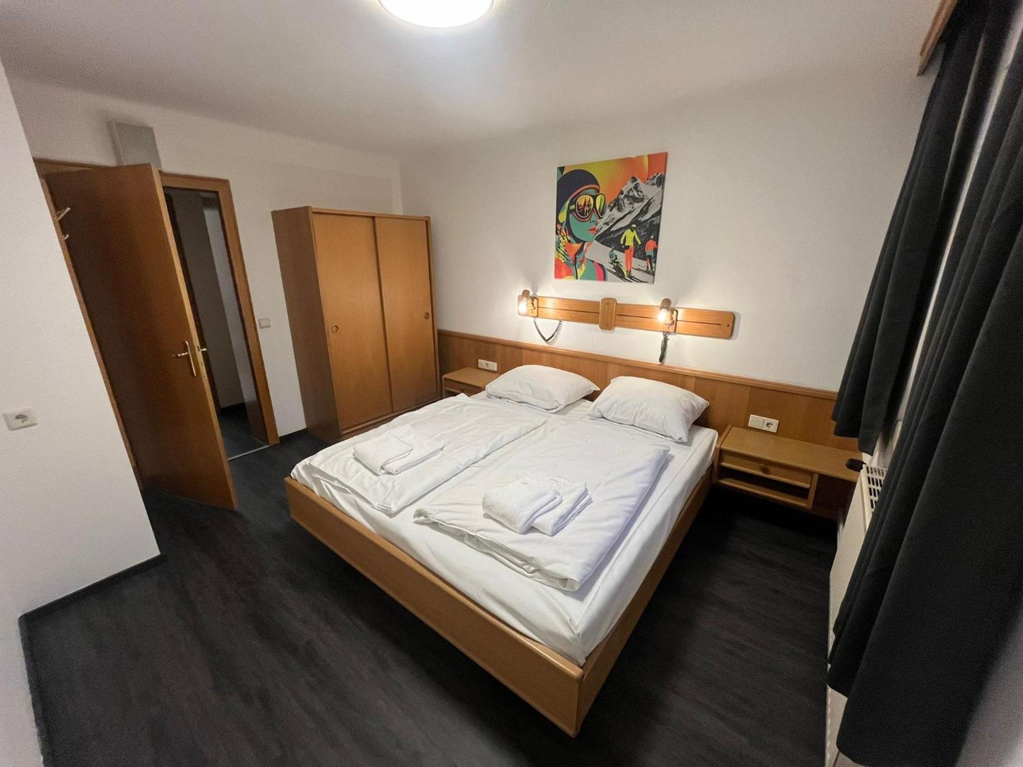 زيل أم سي Twenty Seven City Hotel المظهر الخارجي الصورة