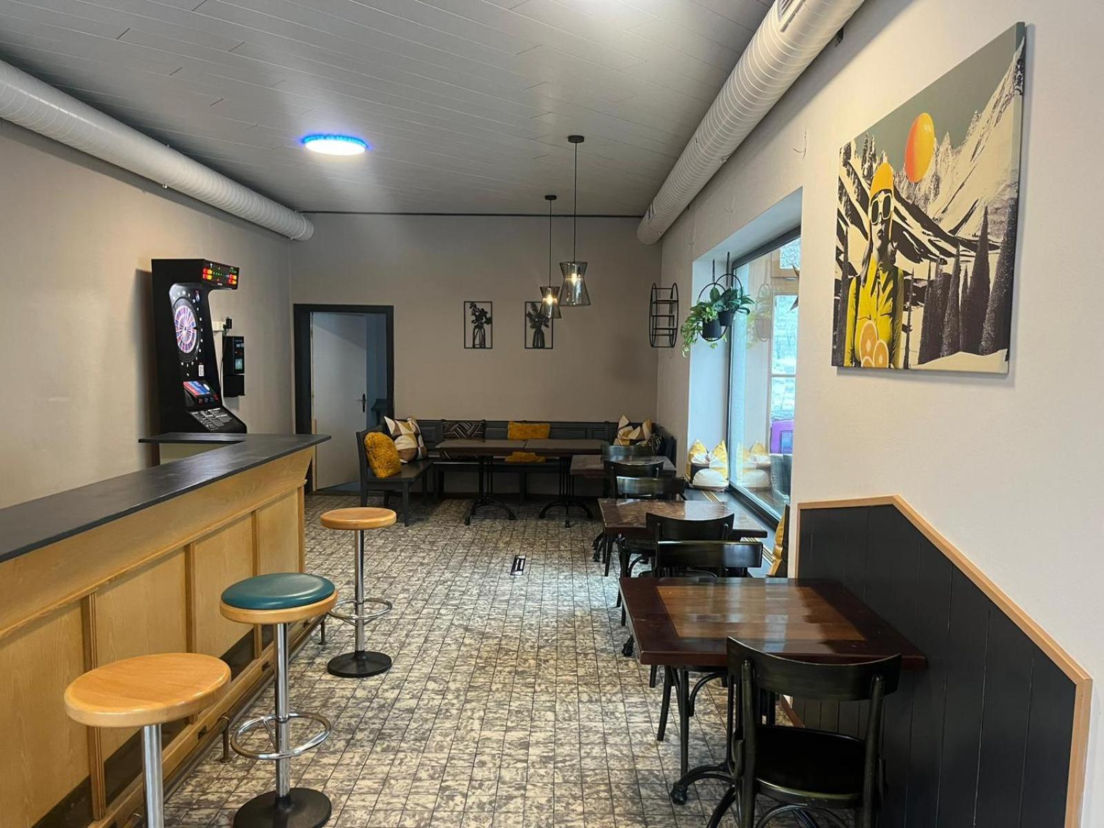 زيل أم سي Twenty Seven City Hotel المظهر الخارجي الصورة